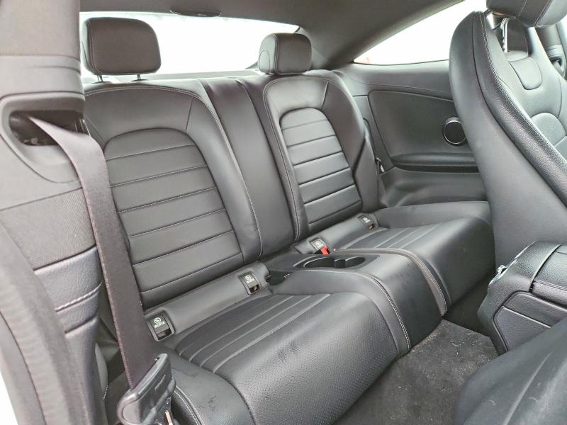 79891315 :رقم المزاد ، WDDWJ4KB7HF404120 vin ، 2017 Mercedes Benz C مزاد بيع