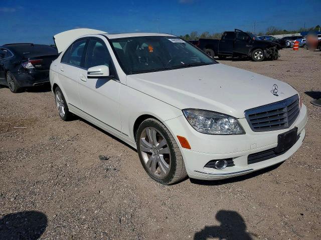 2010 Mercedes-benz C მანქანა იყიდება აუქციონზე, vin: WDDGF5EB3AF429383, აუქციონის ნომერი: 46828326