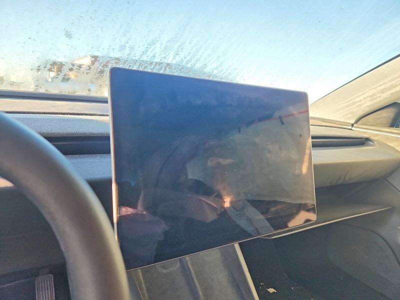 Auction sale of the 2025 Tesla Model 3, vin: 5YJ3E1EAXSF930725, lot number: 46640896