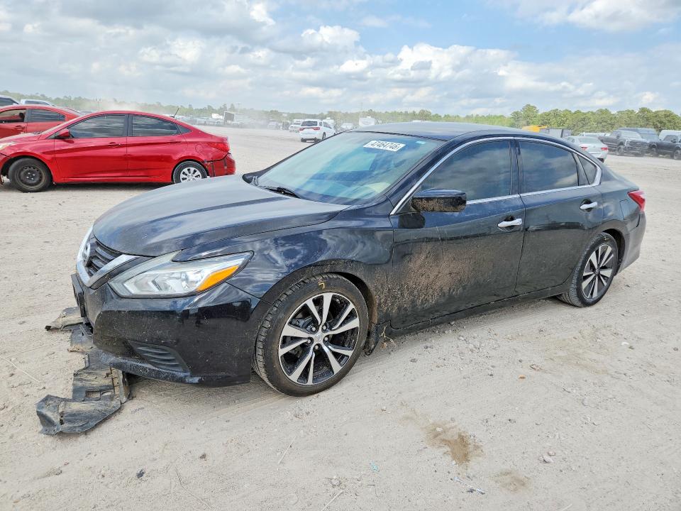 Auction sale of the 2017 Nissan Altima, vin: 1N4AL3APXHN309956, lot number: 62972276