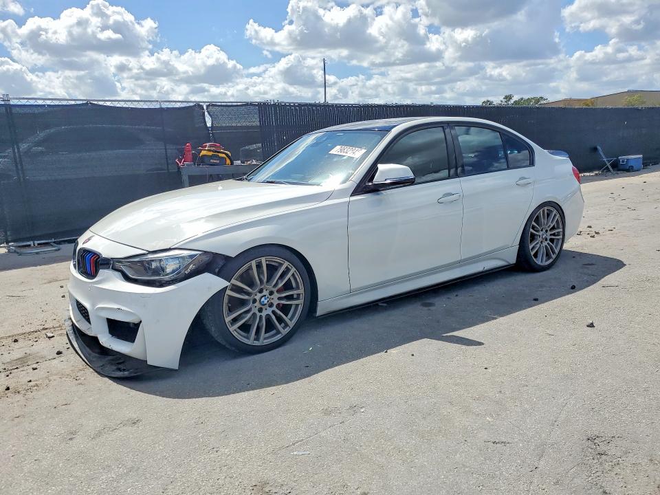 2013 Bmw 335 მანქანა იყიდება აუქციონზე, vin: WBA3B9C50DF140455, აუქციონის ნომერი: 79832845