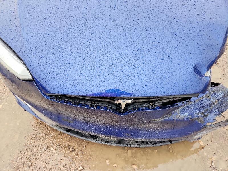 Продажа на аукционе авто 2016 Tesla Model X, vin: 5YJXCBE26GF012001, номер лота: 79662695