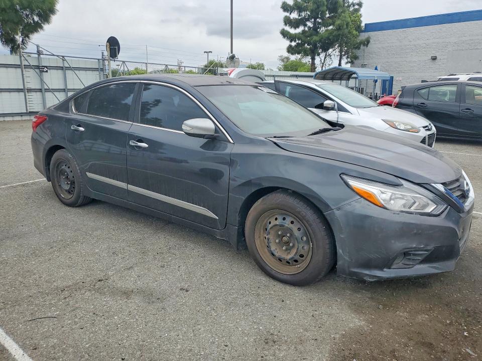 Продажа на аукционе авто 2016 Nissan Altima, vin: 1N4AL3APXGC120265, номер лота: 47322546