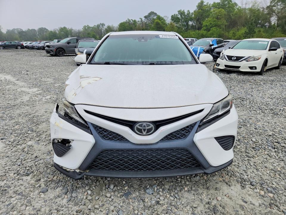 47876356 :رقم المزاد ، 4T1B11HK6KU772270 vin ، 2019 Toyota Camry Se مزاد بيع