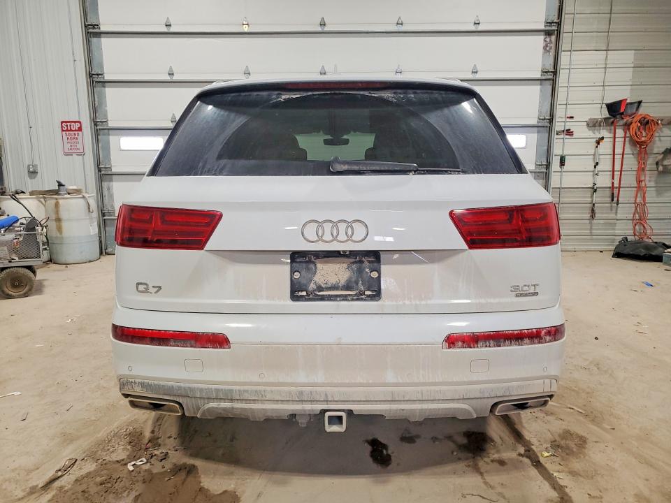 41785056 :رقم المزاد ، WA1VAAF79JD047464 vin ، 2018 Audi Q7 مزاد بيع