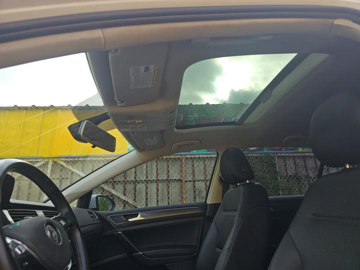 Aukcja sprzedaży 2018 Volkswagen Golf, vin: 3VWG17AU3JM279221, numer aukcji: 47721496