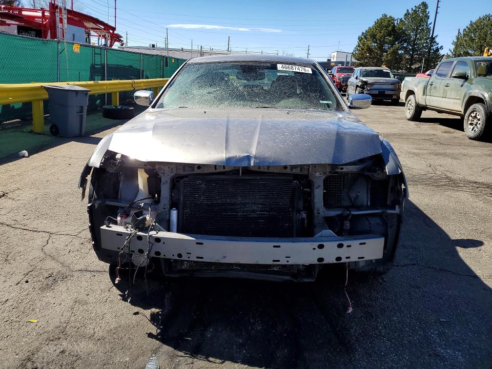 46687476 :رقم المزاد ، 2C3CA6CT6BH581378 vin ، 2011 Chrysler 300c مزاد بيع