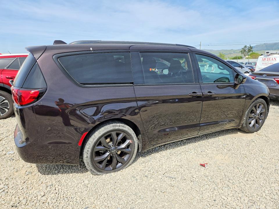 2019 Chrysler Pacifica მანქანა იყიდება აუქციონზე, vin: 2C4RC1GG7KR549730, აუქციონის ნომერი: 46065416