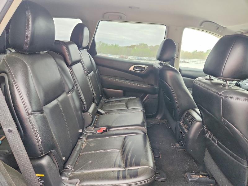 48008826 :رقم المزاد ، 5N1DR2MM9KC623484 vin ، 2019 Nissan Pathfinder مزاد بيع