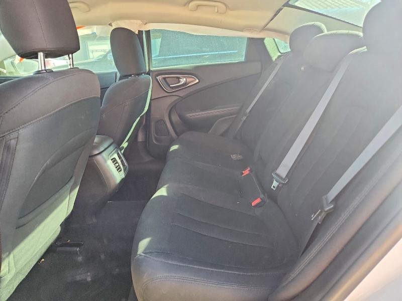 2015 Chrysler 200 მანქანა იყიდება აუქციონზე, vin: 1C3CCCAG9FN760462, აუქციონის ნომერი: 46701266