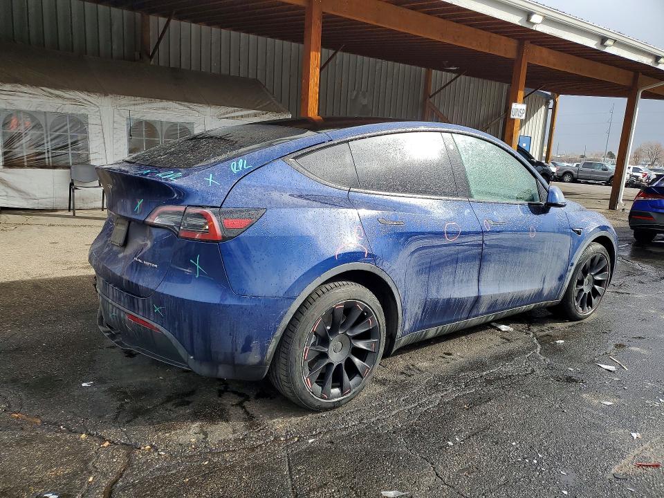 79301325 :رقم المزاد ، 7SAYGDEE3NF378528 vin ، 2022 Tesla Model Y مزاد بيع