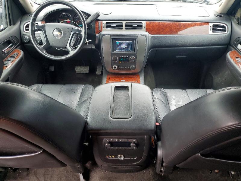 2007 Chevrolet Suburban მანქანა იყიდება აუქციონზე, vin: 3GNFK16367G320092, აუქციონის ნომერი: 79282025
