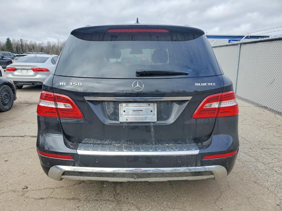 2014 Mercedes-benz Ml მანქანა იყიდება აუქციონზე, vin: 4JGDA2EB9EA274704, აუქციონის ნომერი: 41875926