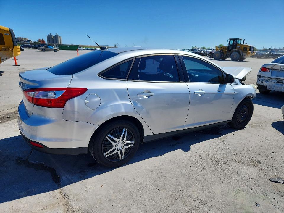 Продажа на аукционе авто 2012 Ford Focus, vin: 1FAHP3F28CL197100, номер лота: 46276496