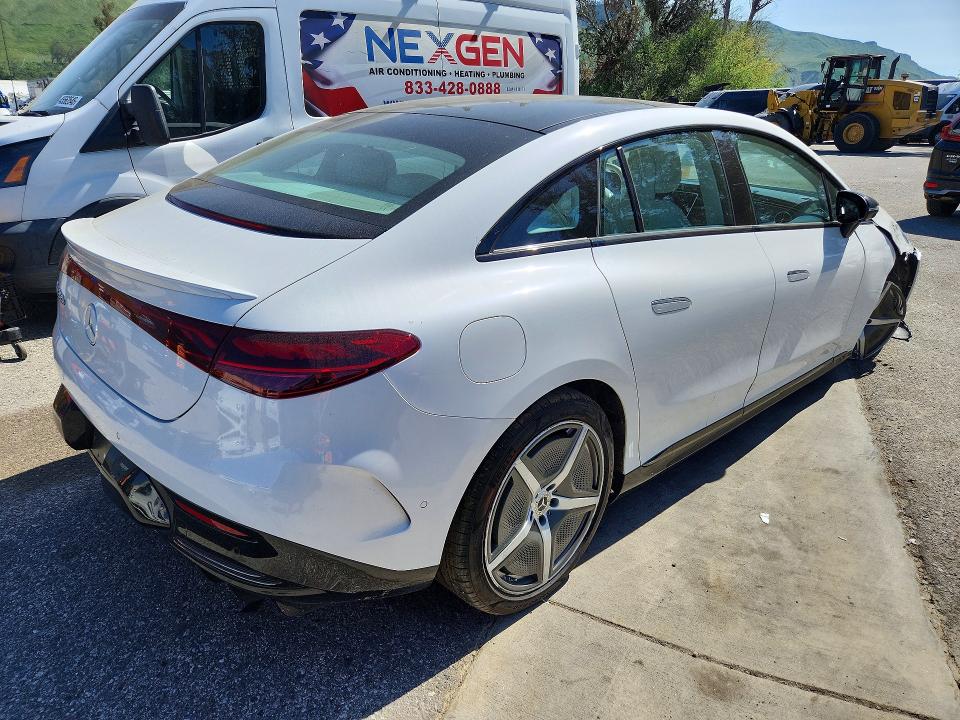 2025 Mercedes-benz Eqe Sedan მანქანა იყიდება აუქციონზე, vin: W1KEG2BB2SF062310, აუქციონის ნომერი: 45989346
