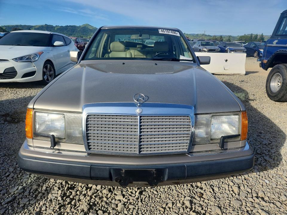 Продаж на аукціоні авто 1992 Mercedes Benz 300, vin: WDBEA30E2NB675892, номер лоту: 46197496