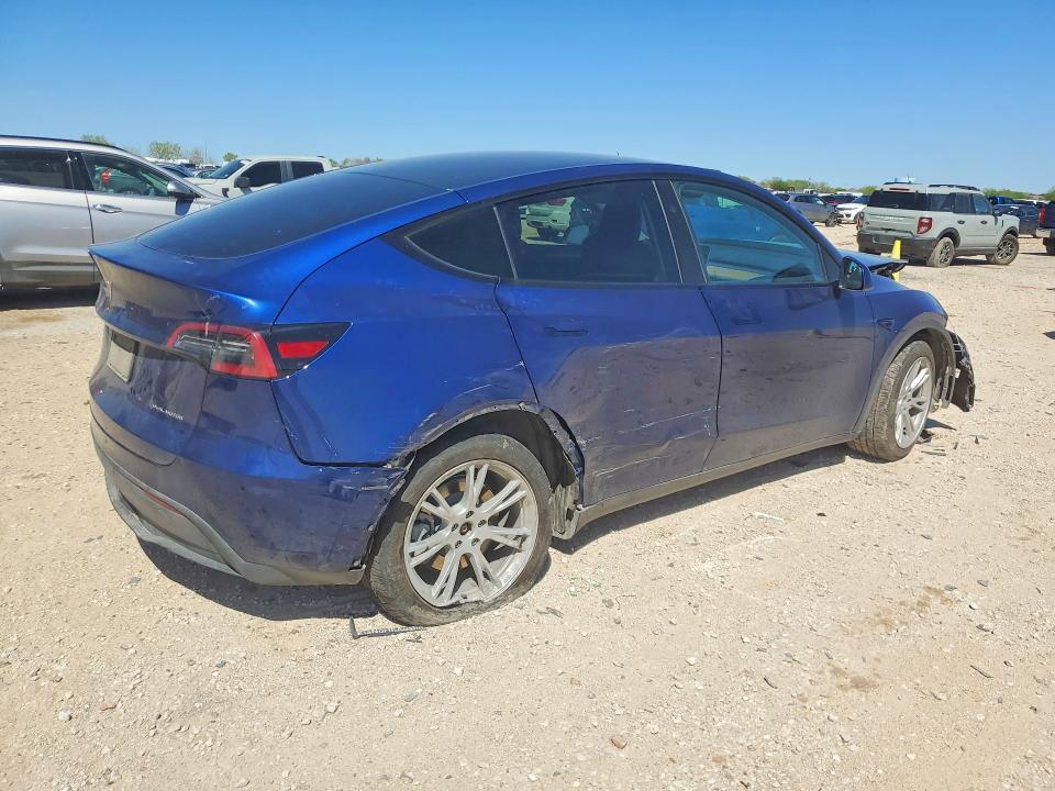 Продажа на аукционе авто 2023 Tesla Model Y, vin: 7SAYGDEE3PA135981, номер лота: 46007126