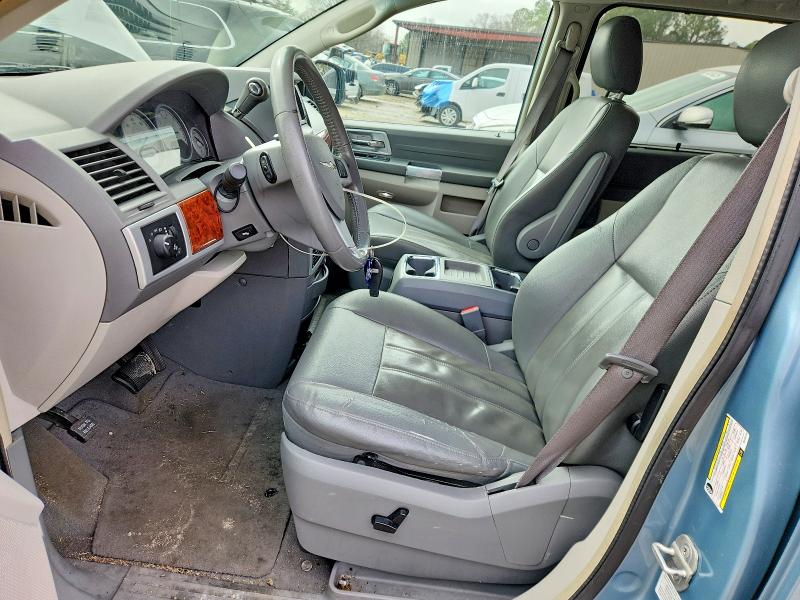 2008 Chrysler Town & Country მანქანა იყიდება აუქციონზე, vin: 2A8HR54P28R720150, აუქციონის ნომერი: 79735105
