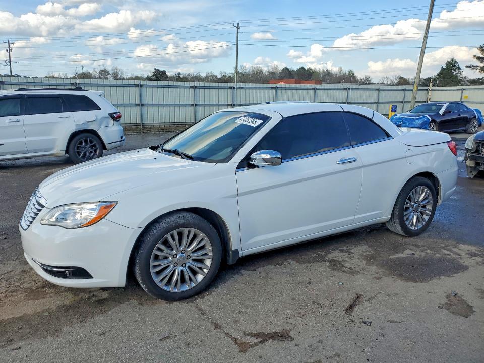 Auction sale of the 2012 Chrysler 200, vin: 1C3BCBFGXCN178641, lot number: 41802386