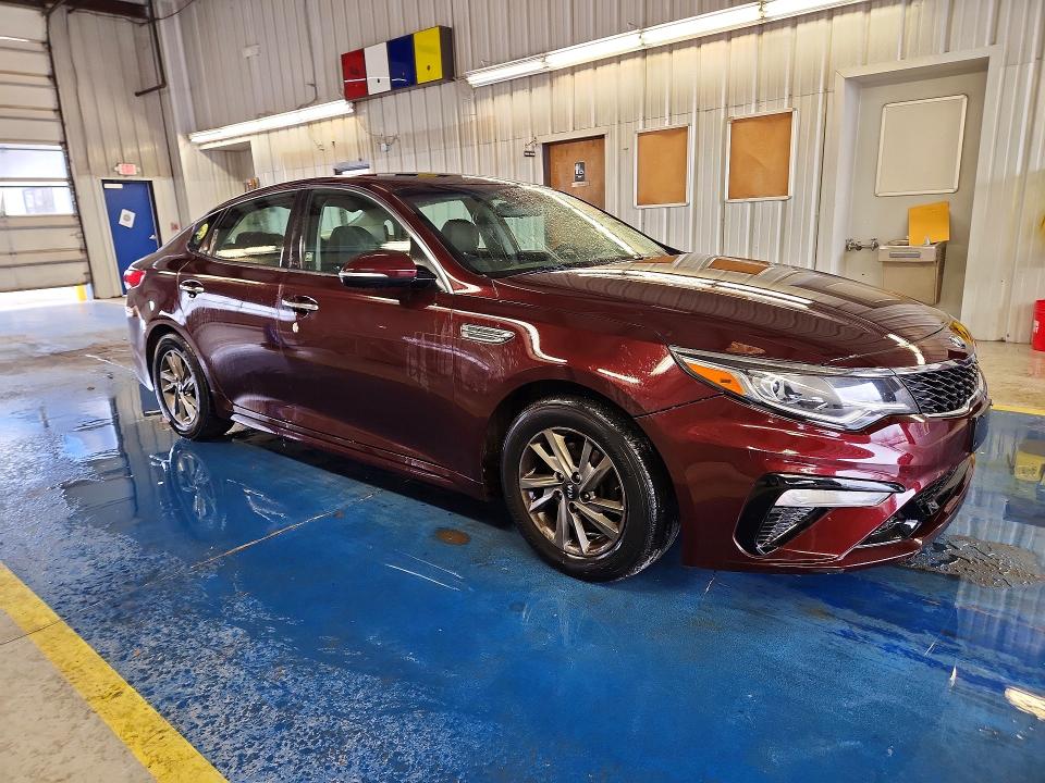 2019 Kia Optima მანქანა იყიდება აუქციონზე, vin: 5XXGT4L32KG344191, აუქციონის ნომერი: 47388646
