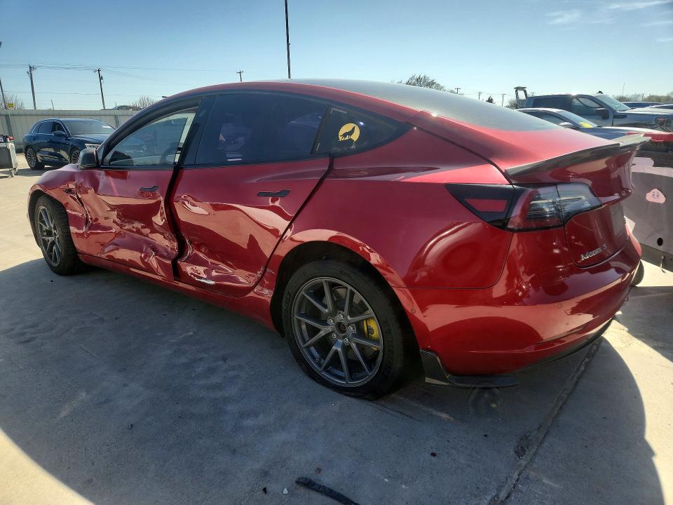 46090966 :رقم المزاد ، 5YJ3E1EA8MF907401 vin ، 2021 Tesla Model 3 مزاد بيع