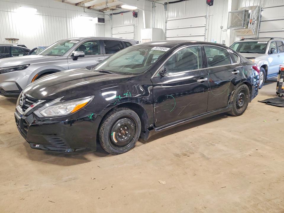 2018 Nissan Altima მანქანა იყიდება აუქციონზე, vin: 1N4AL3AP4JC473270, აუქციონის ნომერი: 78726545