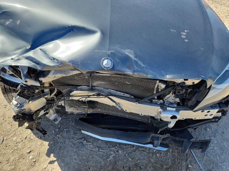 47886196 :رقم المزاد ، 55SWF4KB8HU197509 vin ، 2017 Mercedes-benz C مزاد بيع