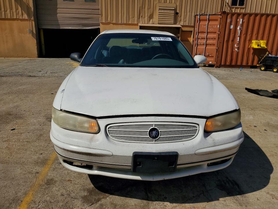 76781085 :رقم المزاد ، 2G4WB52K441357297 vin ، 2004 Buick Regal مزاد بيع