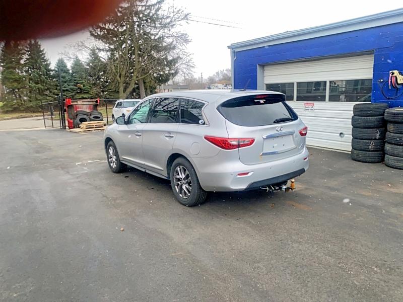 46560906 :رقم المزاد ، 5N1AL0MM8DC310499 vin ، 2013 Infiniti Jx35 مزاد بيع