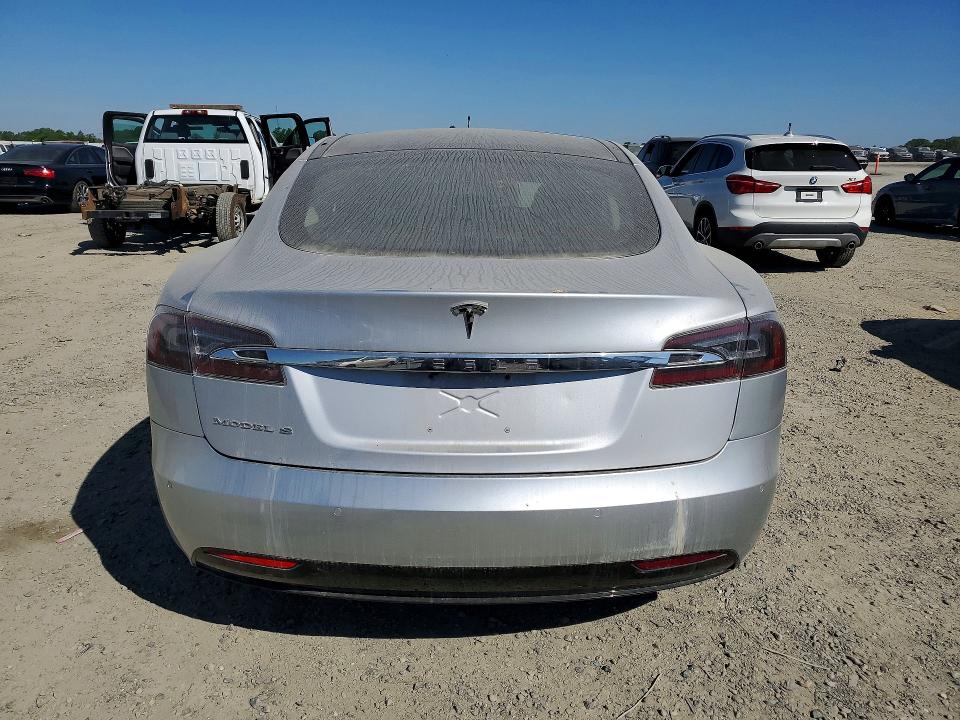2017 Tesla Model S მანქანა იყიდება აუქციონზე, vin: 5YJSA1E13HF210926, აუქციონის ნომერი: 46993666