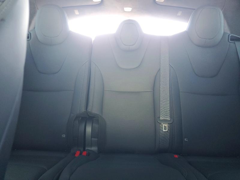 41601936 :رقم المزاد ، 7SAXCDE5XNF360177 vin ، 2022 Tesla Model X مزاد بيع