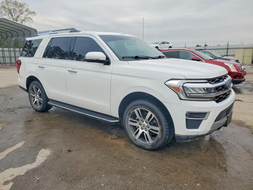 Продажа на аукционе авто 2022 Ford Expedition, vin: 1FMJU2AT2NEA57304, номер лота: 46999436