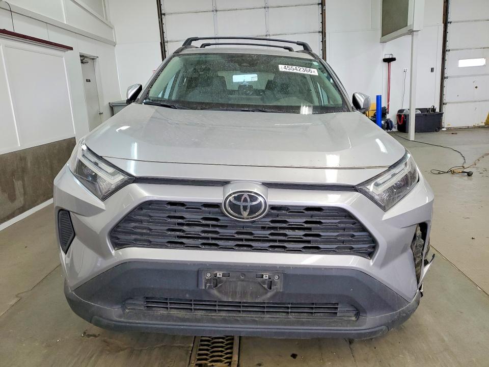 2022 Toyota Rav4 მანქანა იყიდება აუქციონზე, vin: 2T3P1RFV8NC262128, აუქციონის ნომერი: 45542366