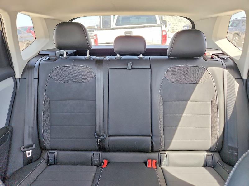 2024 Volkswagen Taos მანქანა იყიდება აუქციონზე, vin: 3VVSX7B28RM009410, აუქციონის ნომერი: 46737116