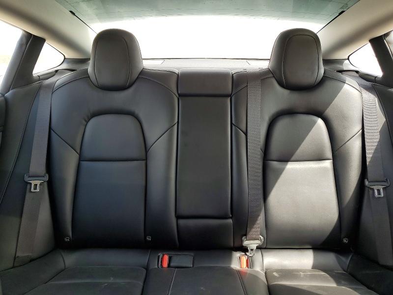 41833366 :رقم المزاد ، 5YJ3E1EC7MF849833 vin ، 2021 Tesla Model 3 مزاد بيع