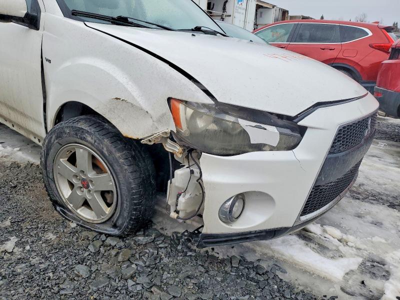 47176416 :رقم المزاد ، JA4JT3AX2BU607077 vin ، 2011 Mitsubishi Outlander مزاد بيع