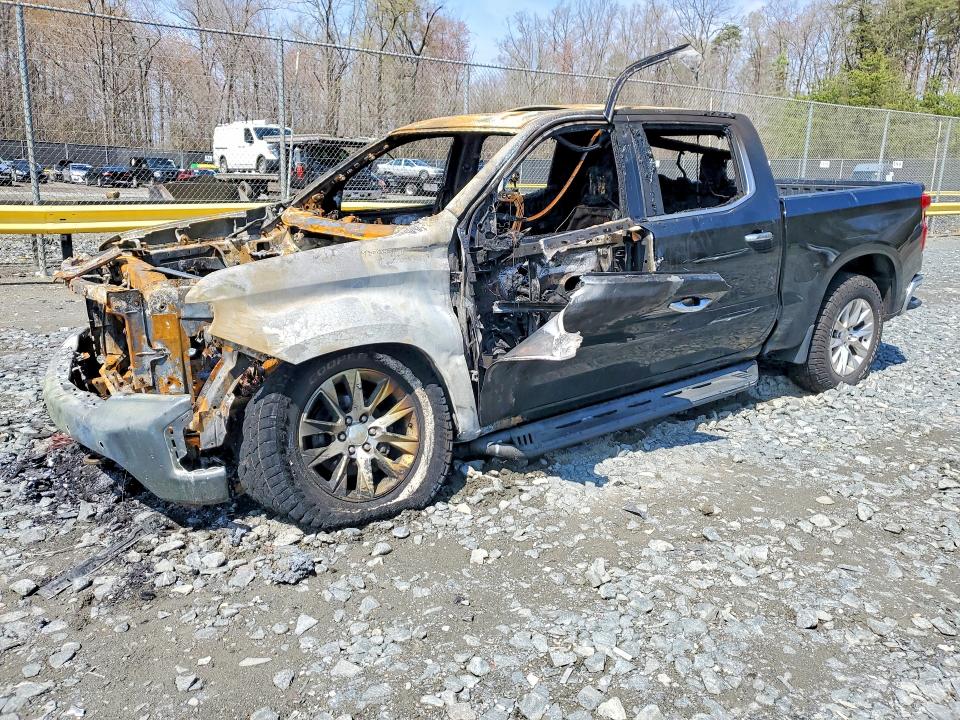 48073526 :رقم المزاد ، 1GCUYGEDXMZ223016 vin ، 2021 Chevrolet Silverado مزاد بيع