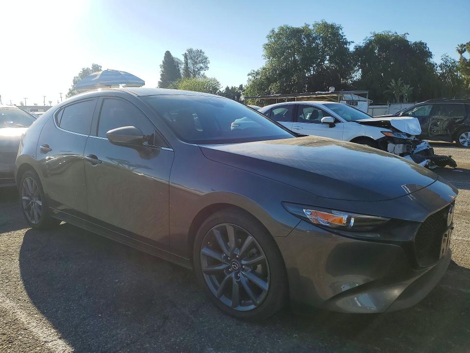 2023 Mazda 3 მანქანა იყიდება აუქციონზე, vin: JM1BPAKMXP1616562, აუქციონის ნომერი: 46759456