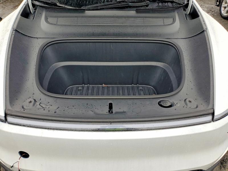 41949236 :رقم المزاد ، 7SAYGDED9TA500973 vin ، 2026 Tesla Model Y مزاد بيع