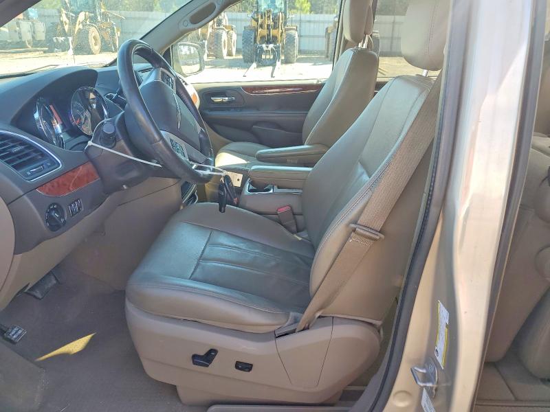 2014 Chrysler Town & Country მანქანა იყიდება აუქციონზე, vin: 2C4RC1BG1ER316650, აუქციონის ნომერი: 46264136