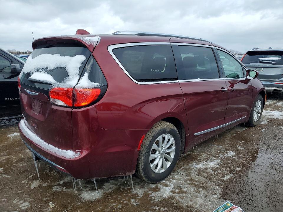 2018 Chrysler Pacifica მანქანა იყიდება აუქციონზე, vin: 2C4RC1BG7JR309597, აუქციონის ნომერი: 46313116