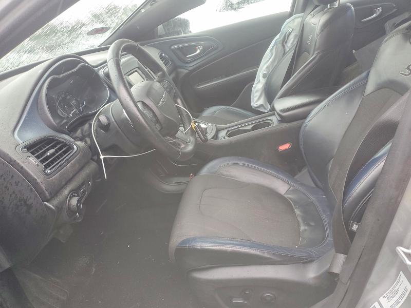 42003166 :رقم المزاد ، 1C3CCCBB4FN614151 vin ، 2015 Chrysler 200 مزاد بيع