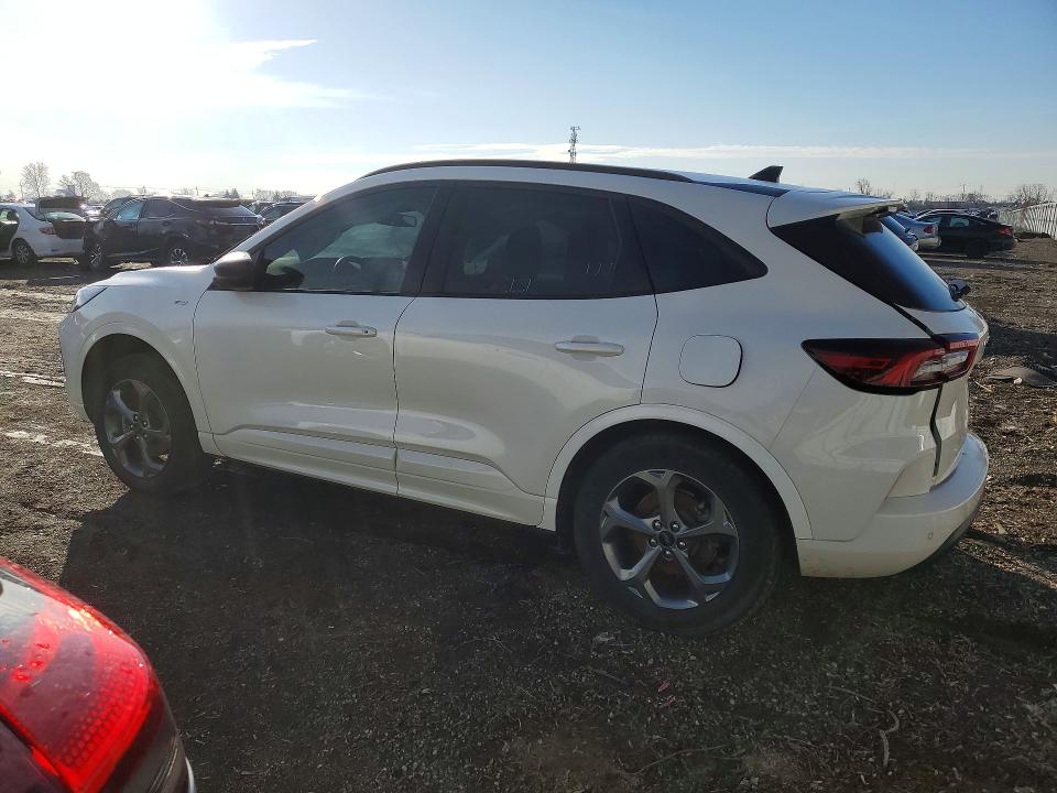 47096546 :رقم المزاد ، 1FMCU9MZ1RUB62462 vin ، 2024 Ford Escape مزاد بيع