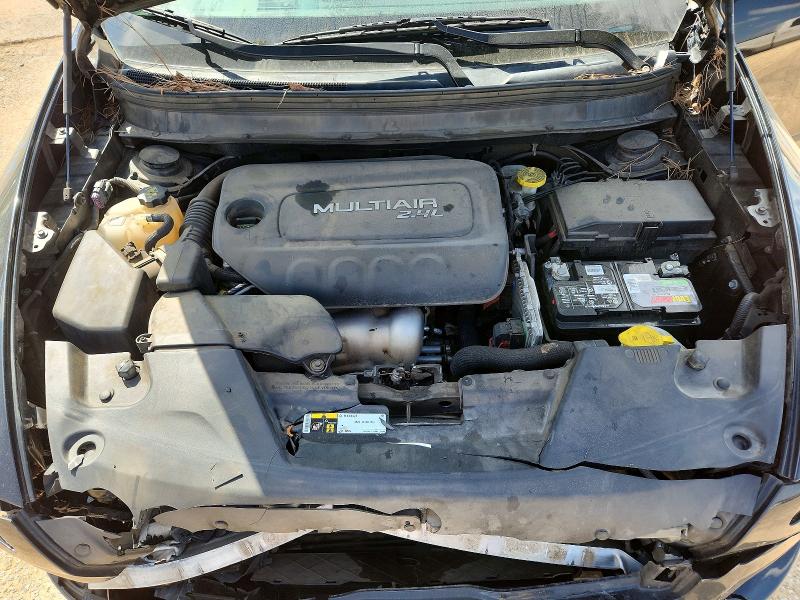 47454696 :رقم المزاد ، 1C4PJLCB5JD513362 vin ، 2018 Jeep Cherokee مزاد بيع