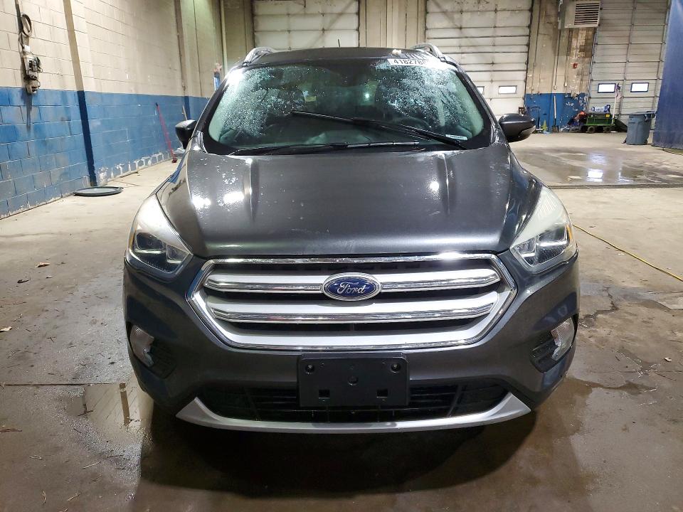 41827886 :رقم المزاد ، 1FMCU9J99JUA79774 vin ، 2018 Ford Escape مزاد بيع