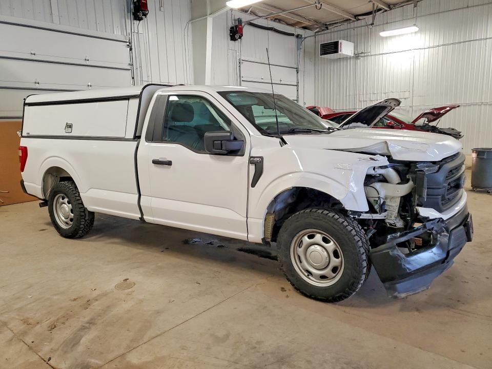 Продажа на аукционе авто 2023 Ford F150, vin: 1FTMF1CB1PKE69390, номер лота: 48104376