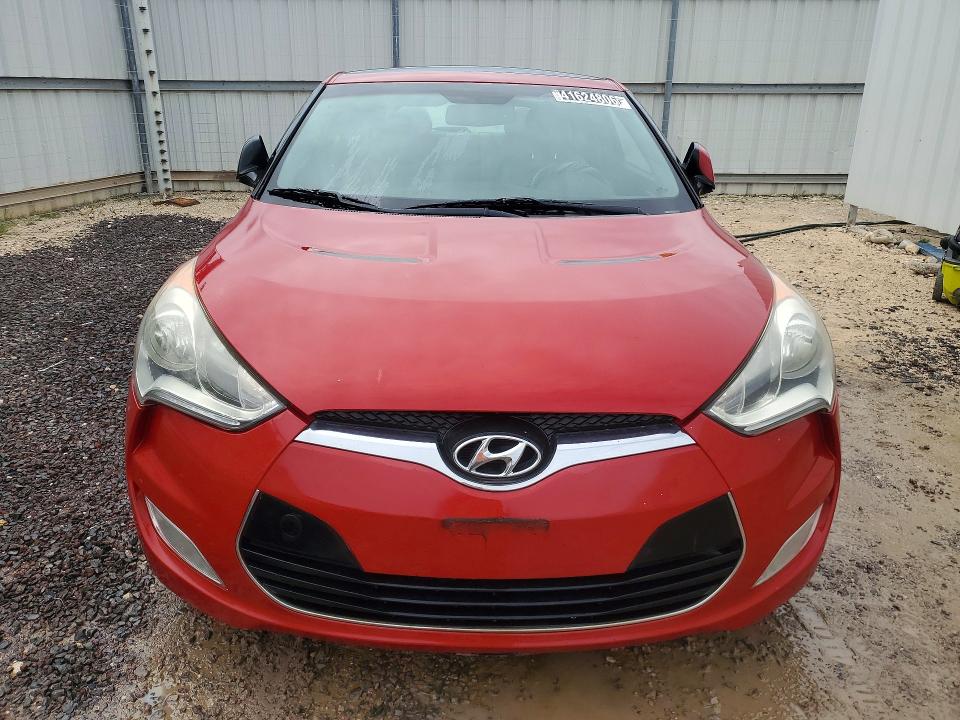 2013 Hyundai Veloster მანქანა იყიდება აუქციონზე, vin: KMHTC6AD9DU088212, აუქციონის ნომერი: 41624806