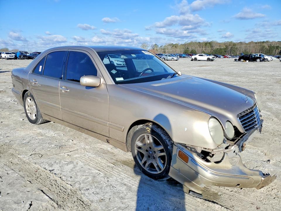Продаж на аукціоні авто 2002 Mercedes-benz E, vin: WDBJF65J32B464543, номер лоту: 52647066