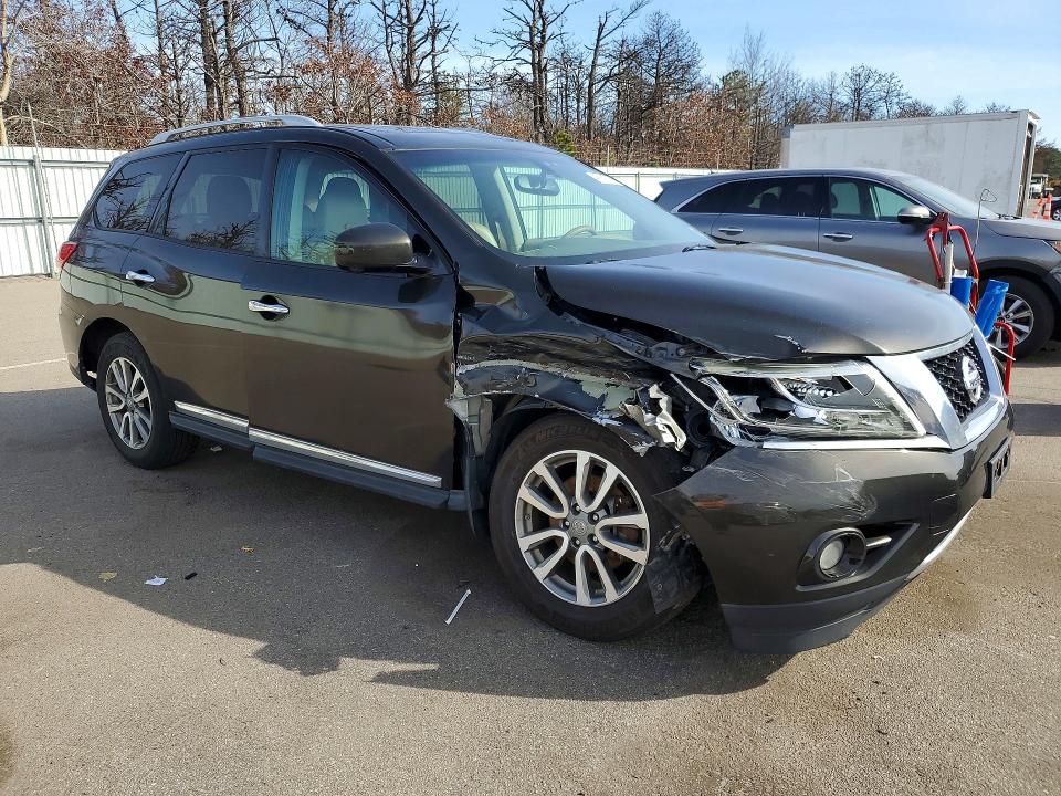 Продажа на аукционе авто 2015 Nissan Pathfinder, vin: 5N1AR2MM0FC627206, номер лота: 46817166