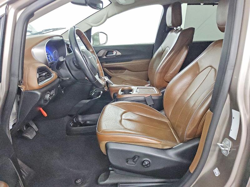 Продаж на аукціоні авто 2018 Chrysler Pacifica, vin: 2C4RC1GG5JR116406, номер лоту: 79306615